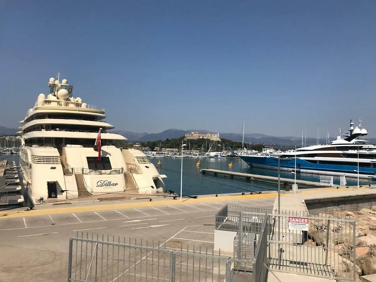 Sleep In Antibes City Center Apartment 0*,